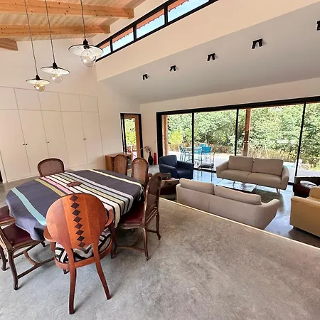 Villa La Belle Vie *